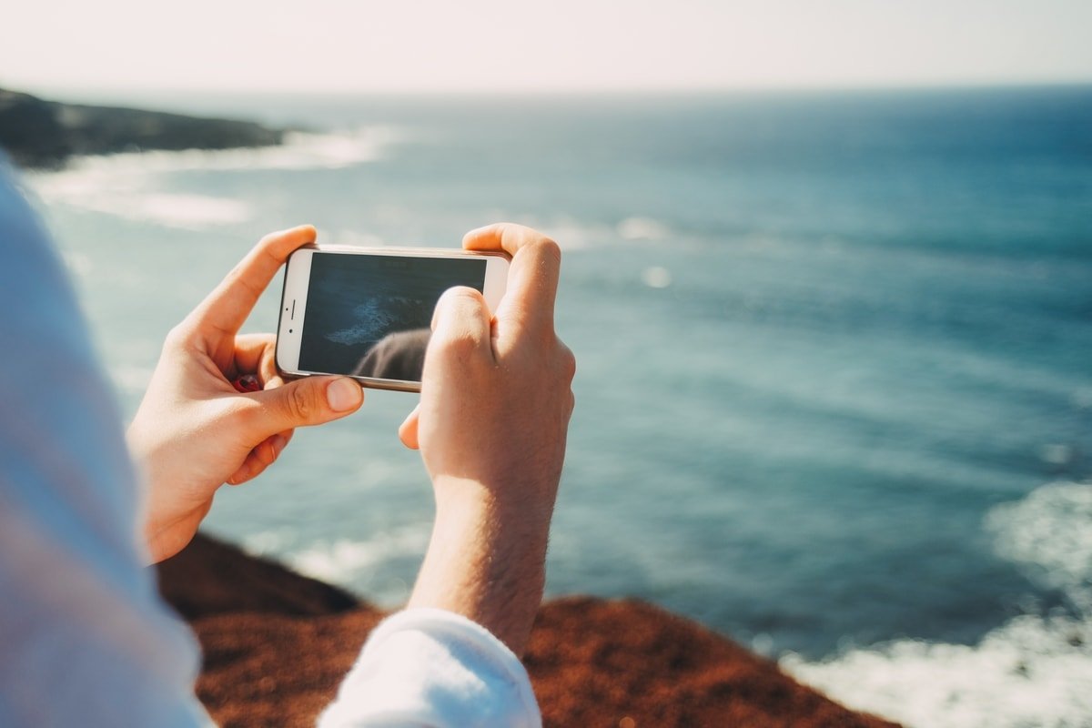 smartphone_mobile_ha_67mRz